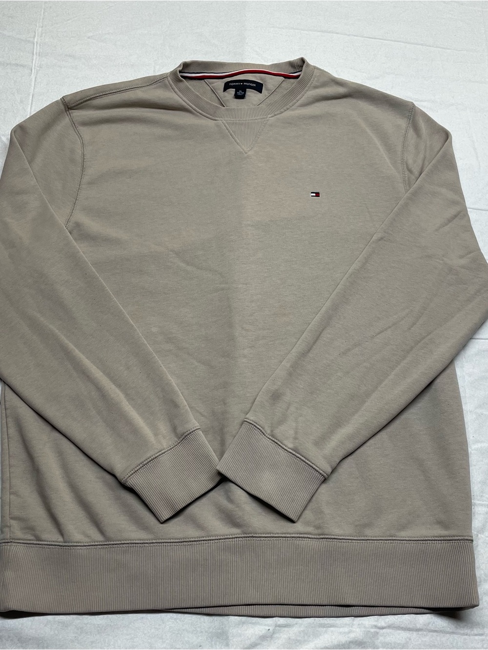 Tommy Hilfiger Men's Crewneck Sweatshirt in Taupe